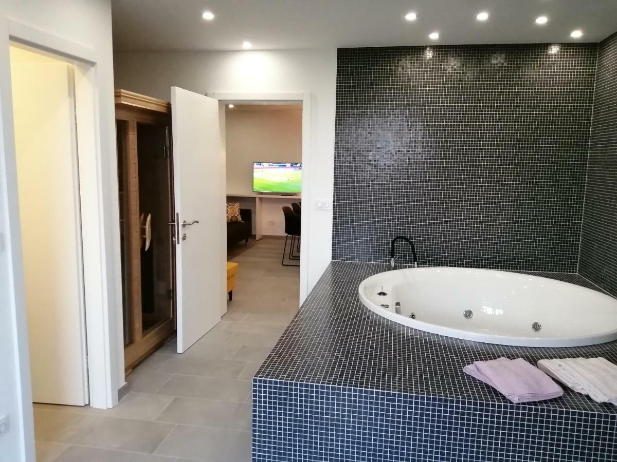 More Podgora Luxury Design Apartment Luaran gambar
